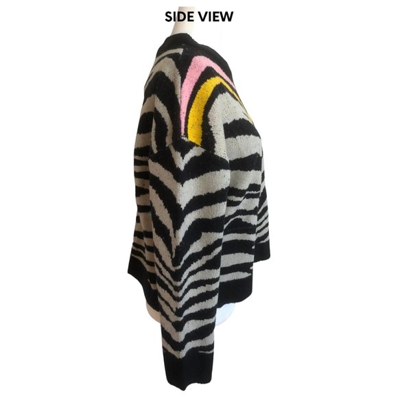 SALE!!!! NWT THML Zebra Pattern Sweater - Picture 3 of 4